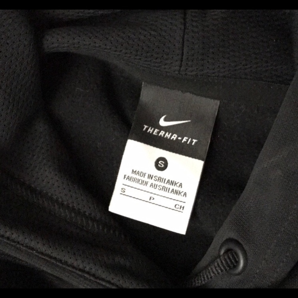 Nike Therma Fit Sweatshirt - Picture 4 of 4